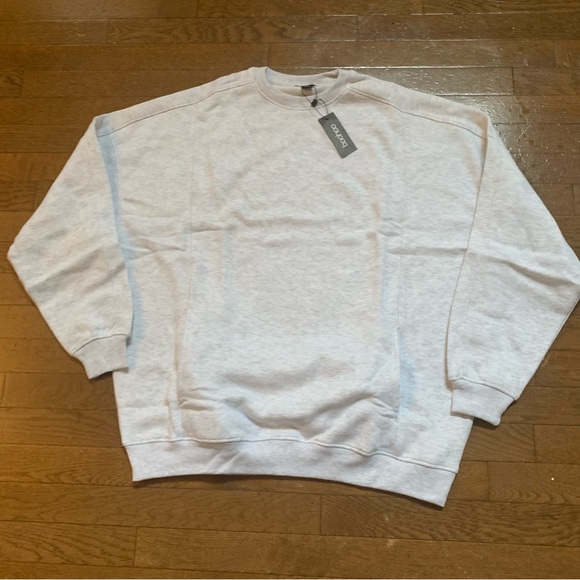 BooHoo Seam & Pocket Detail Crew Neck Oversized Sweatshirt | M | Ash Grey NEW!! - Picture 2 of 14